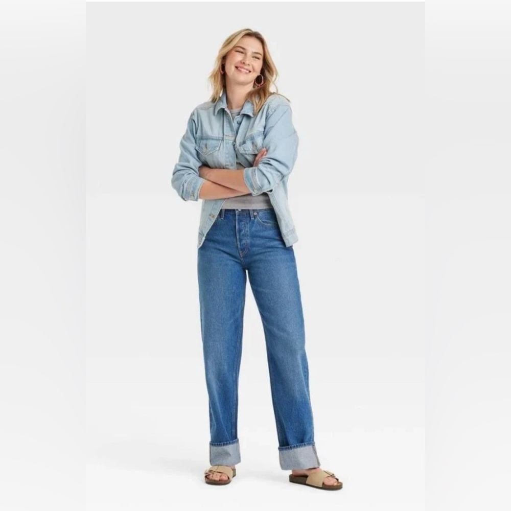 Universal Thread Mid Rise 90s Baggy Jeans Size 14 Cuffed Hem Dark Wash NWT - Picture 2 of 11